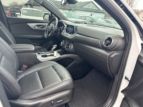 Used 2022 Chevrolet Blazer LT w/ Midnight/Sport Edition image 24