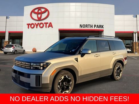 Used 2026 Hyundai Santa Fe SEL FWD image 1