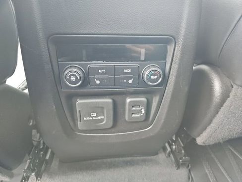 Used 2020 Buick Enclave Avenir w/ Avenir Technology Package image 12