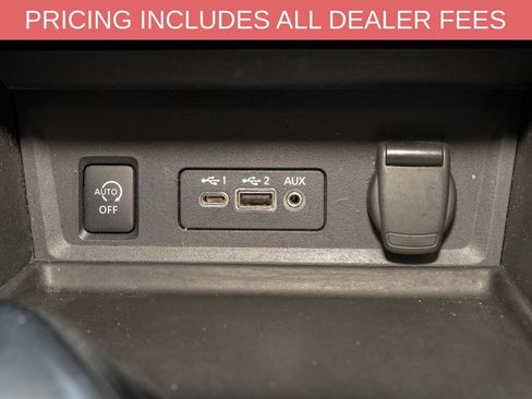 Used 2024 Nissan Sentra SV FWD image 14