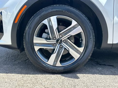 Used 2023 Kia Sorento SX Prestige AWD/4WD image 12