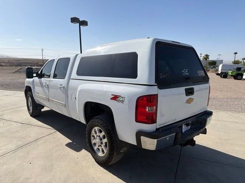 Used 2014 Chevrolet Silverado 2500 LTZ w/ LTZ Plus Package AWD/4WD image 4