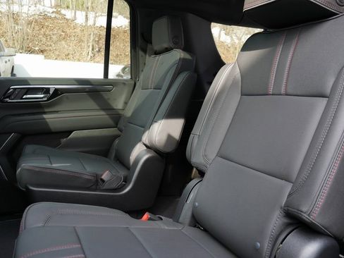 New 2026 Chevrolet Suburban RST w/ Advanced Technology Package AWD/4WD image 26