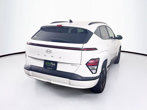 Used 2024 Hyundai Kona SEL FWD image 9