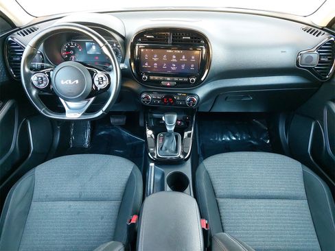 Certified 2022 Kia Soul GT-Line image 9