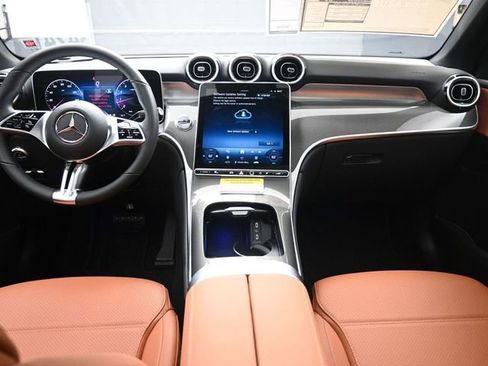 New 2026 Mercedes-Benz GLC 300 image 9