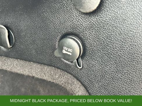 Used 2019 Jeep Grand Cherokee Altitude AWD/4WD image 13