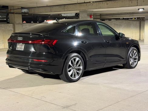 Used 2021 Audi e-tron Premium w/ Black Optic Package image 9
