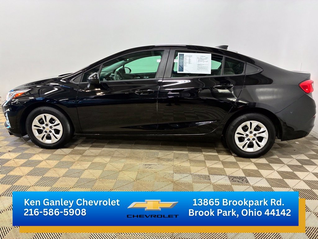 Certified 2019 Chevrolet Cruze LS FWD image 7