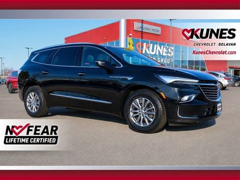 Used 2023 Buick Enclave Essence AWD/4WD image 1