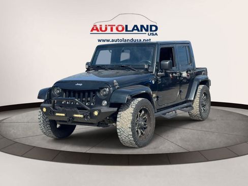 Used 2015 Jeep Wrangler Unlimited Sahara AWD/4WD image 1