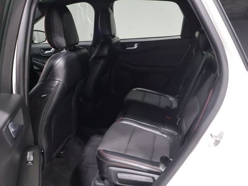 Used 2024 Ford Escape ST-Line w/ Tech Pack #1 AWD/4WD image 18