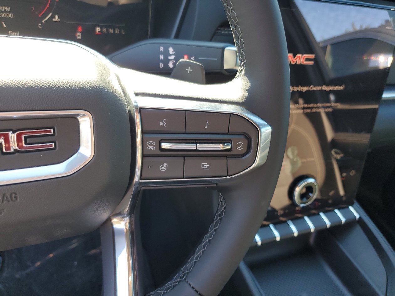 New 2027 GMC Terrain Elevation FWD image 27
