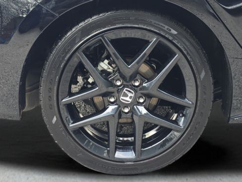 Used 2025 Honda Civic Sport image 19