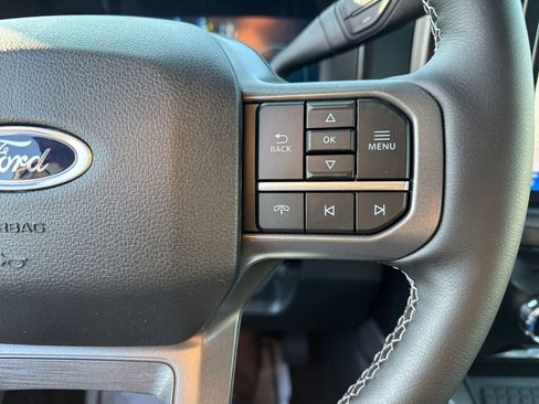 New 2026 Ford F350 Lariat w/ Black Appearance Package image 36