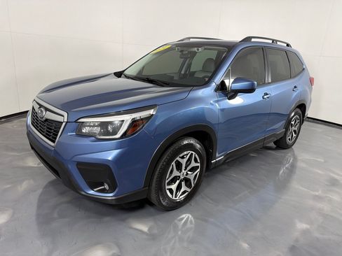 Used 2021 Subaru Forester Premium AWD/4WD image 7