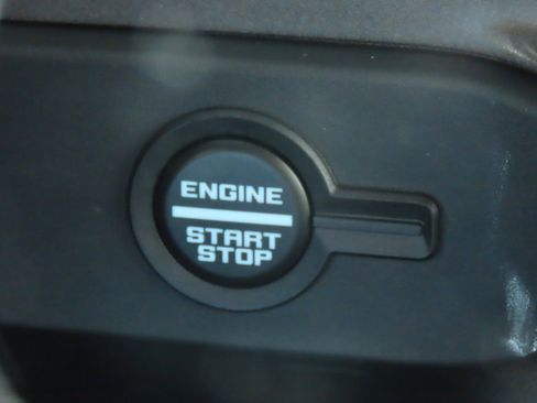 Certified 2025 Ford Bronco Badlands image 29