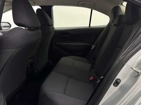 Used 2022 Toyota Corolla LE image 21