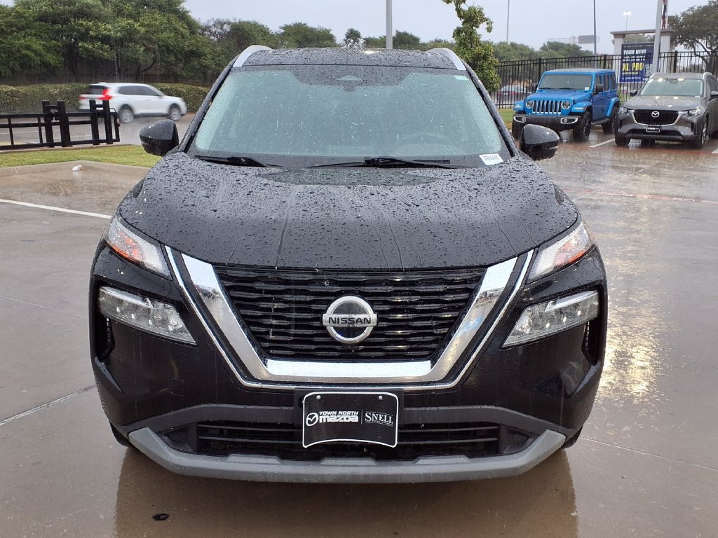 Used 2021 Nissan Rogue SV w/ Premium Package FWD image 8