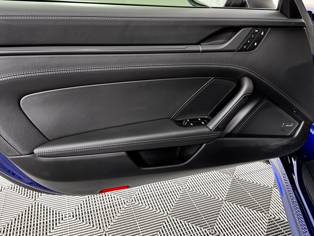 Certified 2024 Porsche 911 Carrera T RWD image 14