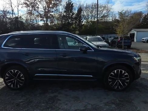 New 2026 Volvo XC90 B6 Ultra image 9