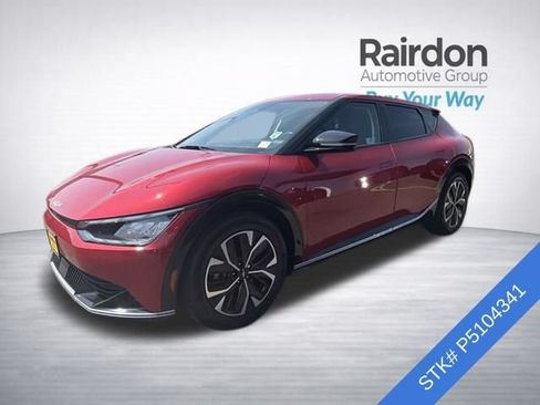 Used 2023 Kia EV6 Wind RWD image 3