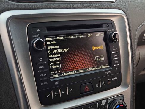 Used 2015 GMC Acadia SLT FWD image 15