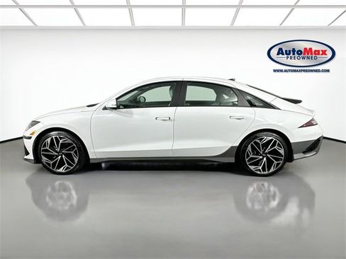 Used 2023 Hyundai Ioniq 6 SEL image 9