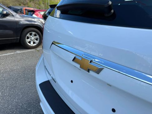 Used 2017 Chevrolet Equinox LS AWD/4WD image 7