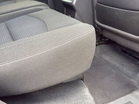 Used 2024 GMC Terrain SLE AWD/4WD image 26