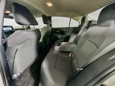 Used 2020 Toyota Corolla LE FWD image 25