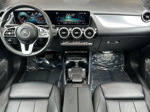 Used 2021 Mercedes-Benz GLA 250 4MATIC image 3