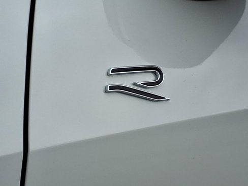 New 2026 Volkswagen Tiguan SE R-Line AWD/4WD image 12