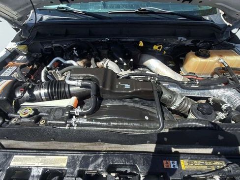 Used 2016 Ford F250 XLT AWD/4WD image 24