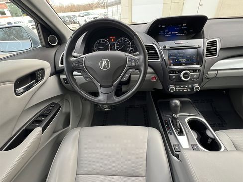 Used 2016 Acura RDX AWD w/ Technology Package image 11