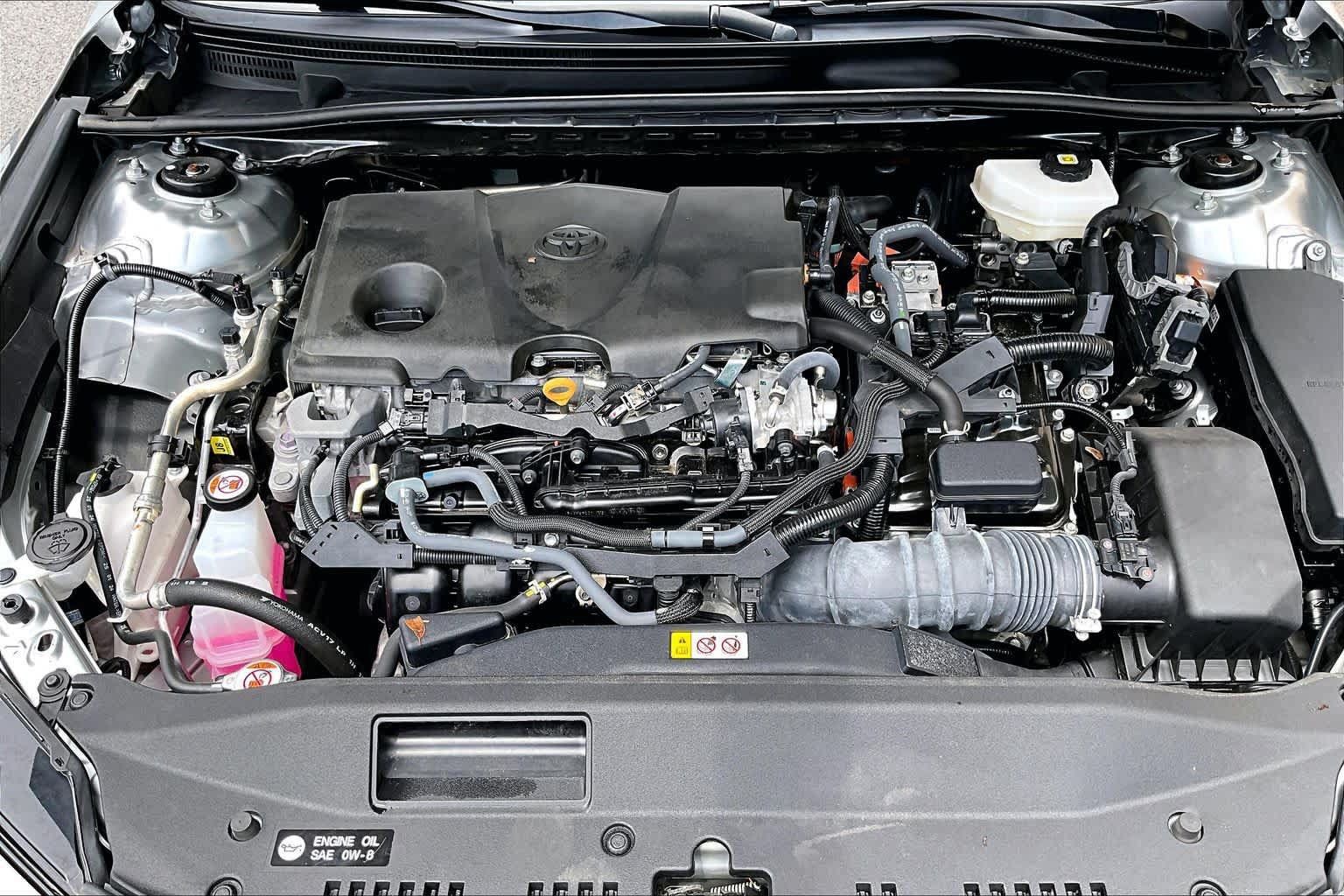 Used 2025 Toyota Camry LE FWD image 32