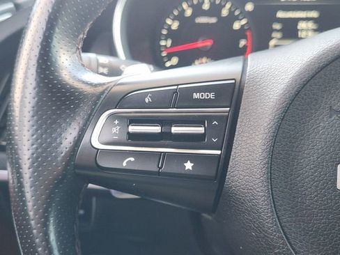 Used 2022 Kia Stinger GT2 w/ Red Interior Color Package image 20