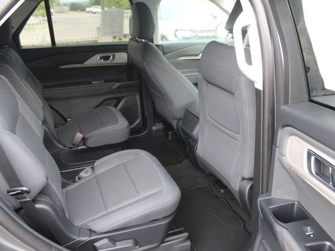 New 2026 Ford Explorer Active AWD/4WD image 16