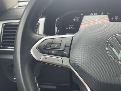 Used 2022 Volkswagen Atlas SEL image 24