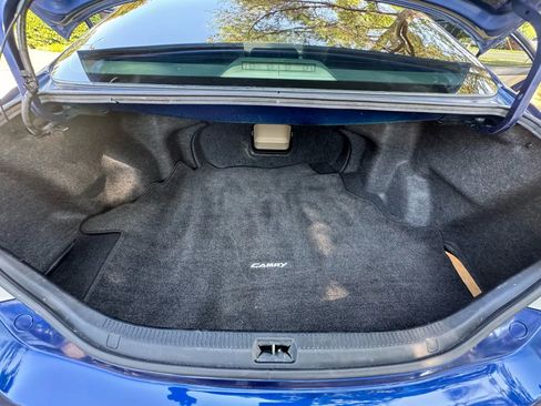 Used 2007 Toyota Camry XLE image 30