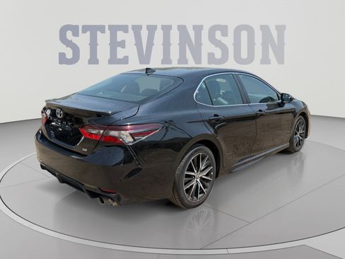 Certified 2024 Toyota Camry SE FWD image 5