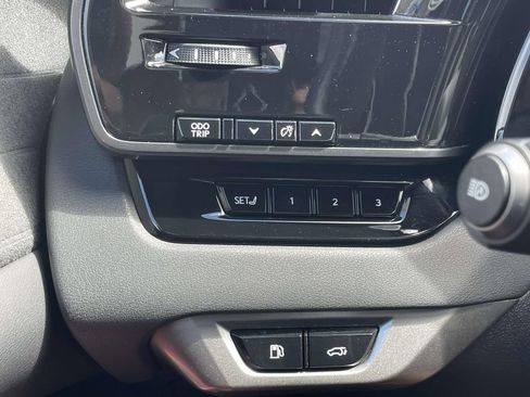 Used 2023 Lexus RX 500h F Sport w/ Accessory Package (Z1) AWD/4WD image 10