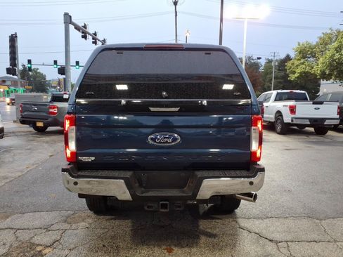 Used 2019 Ford F250 Lariat w/ Chrome Package AWD/4WD image 4