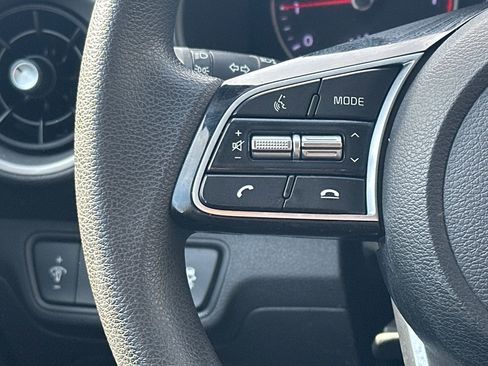 Used 2021 Kia Forte LXS image 24