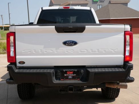Used 2024 Ford F350 XL w/ FX4 Off-Road Package AWD/4WD image 5