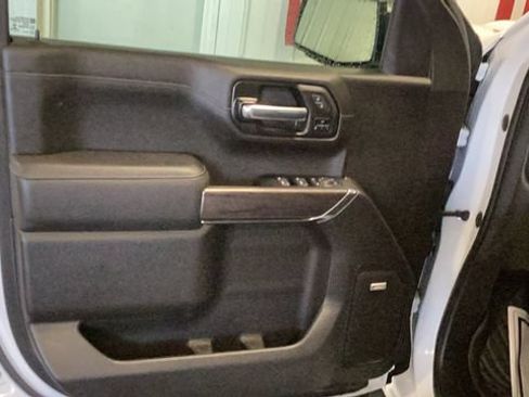 Used 2022 Chevrolet Silverado 1500 LTZ w/ LTZ Premium Package AWD/4WD image 14