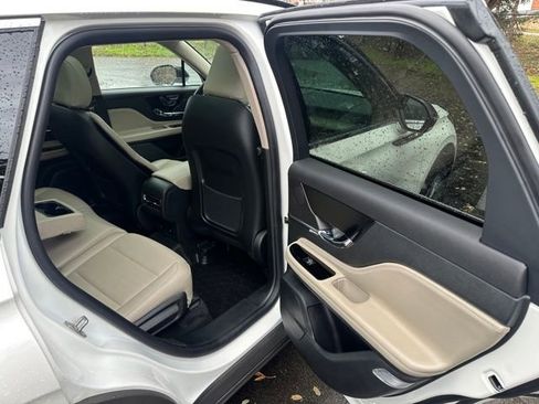 Used 2025 Lincoln Corsair AWD w/ Equipment Group 101A image 28