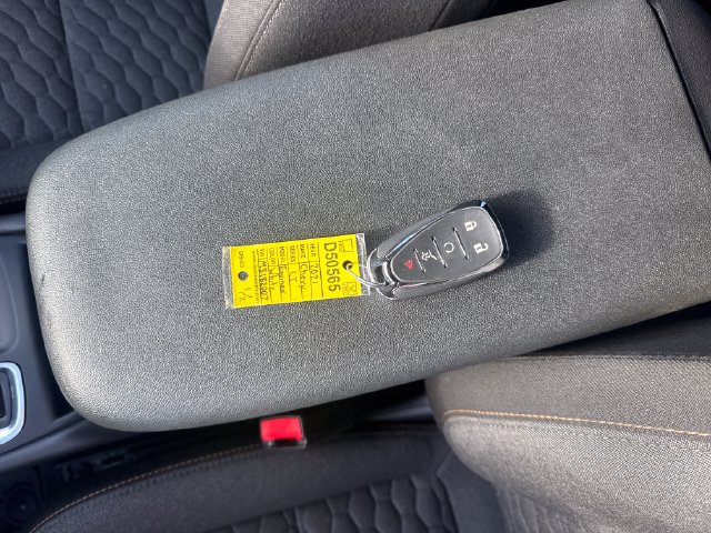 Used 2021 Chevrolet Equinox LT AWD/4WD image 33