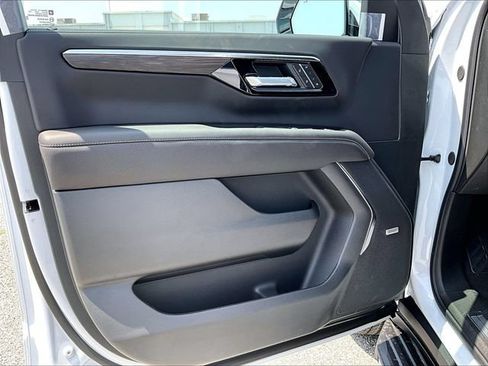 New 2026 Chevrolet Tahoe Premier AWD/4WD image 25