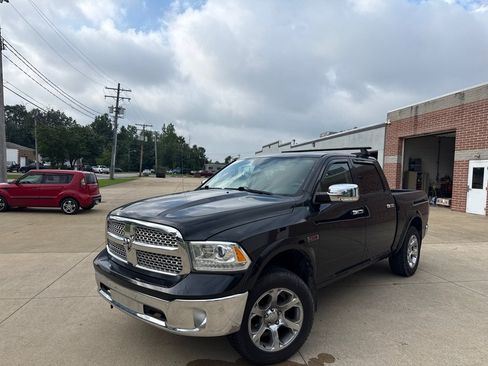 Used 2016 RAM 1500 Laramie w/ Convenience Group AWD/4WD image 1